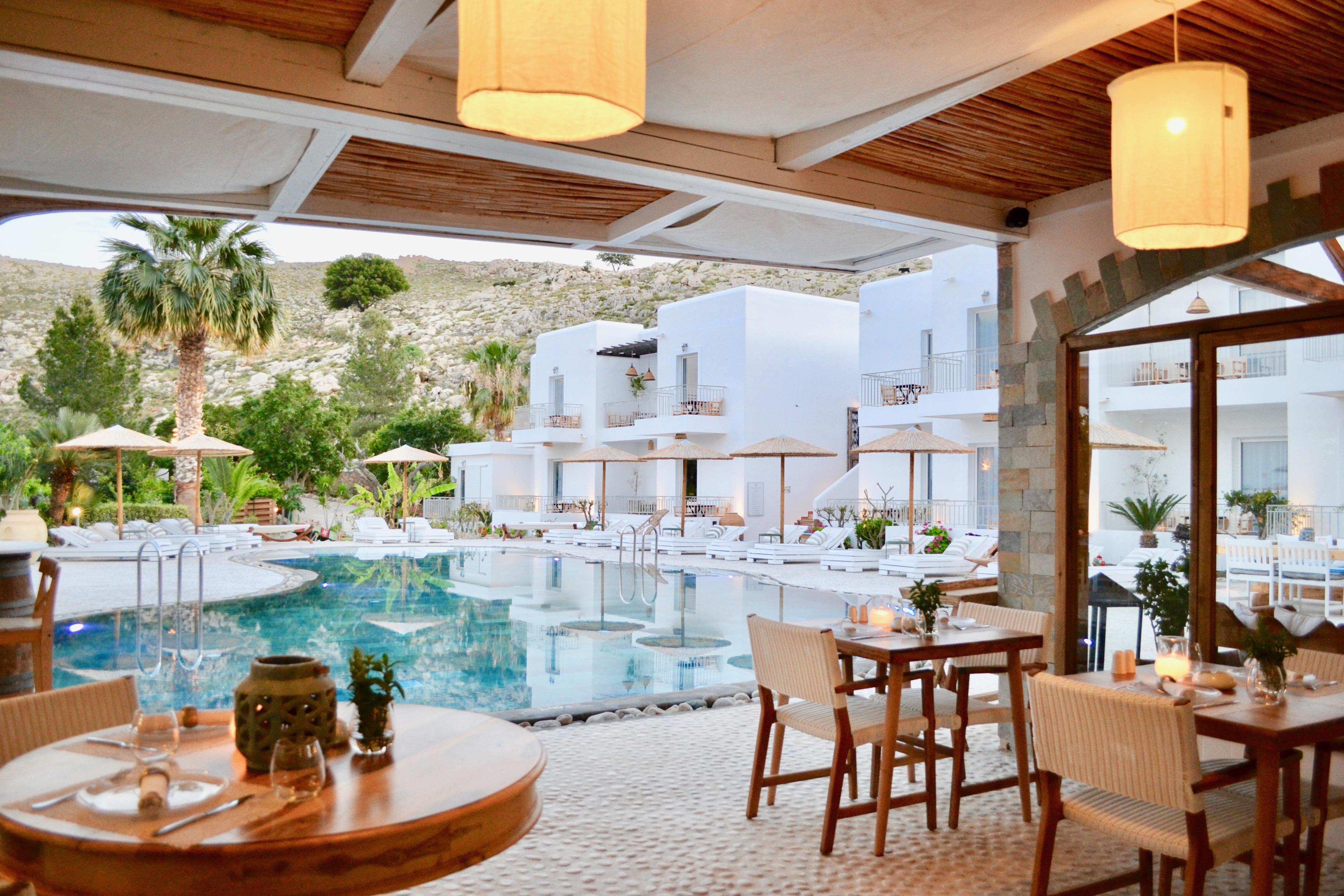 Caesars Gardens & - Adults Only Hotel
