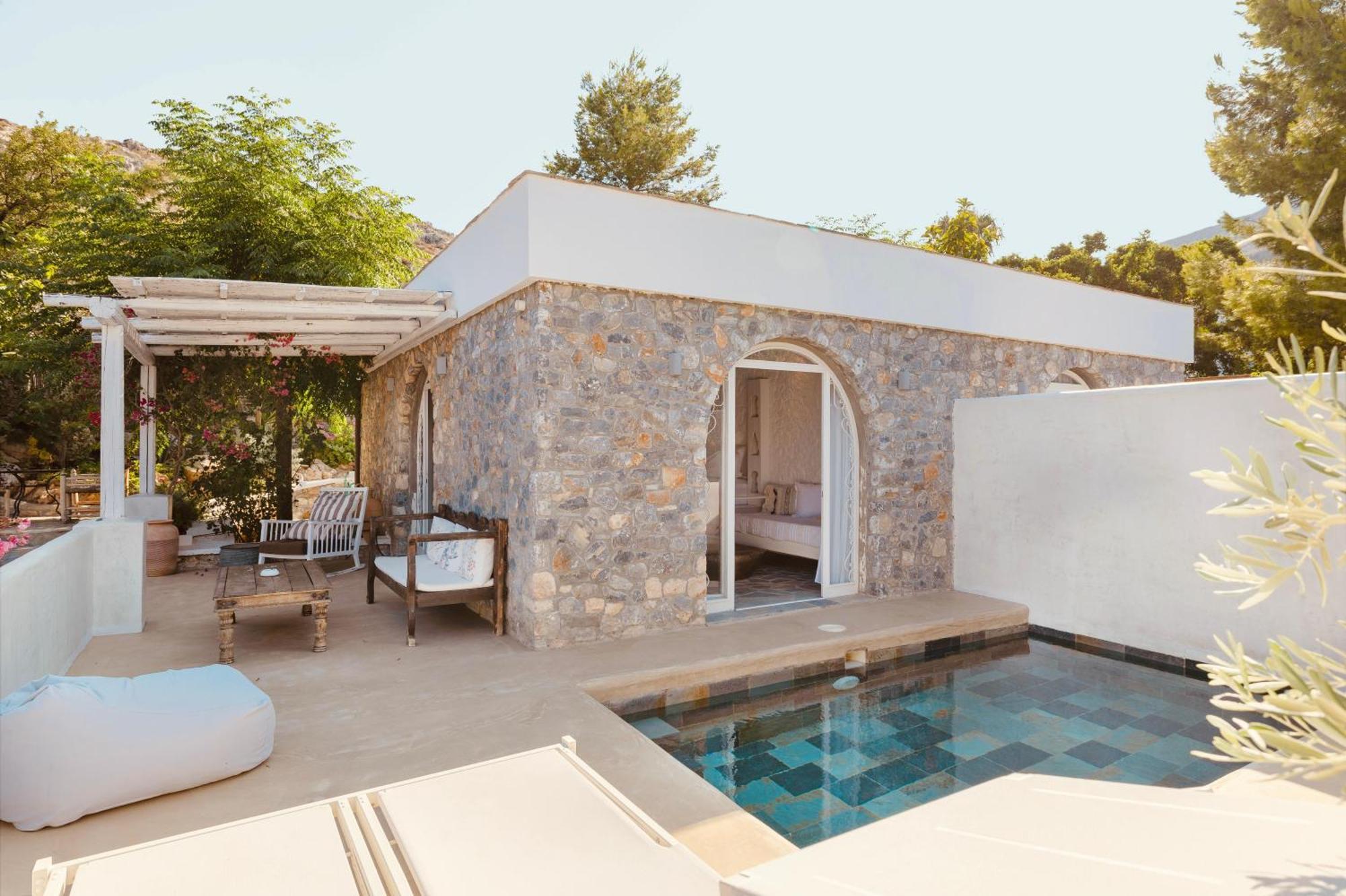 Caesars Gardens & - Adults Only Hotel